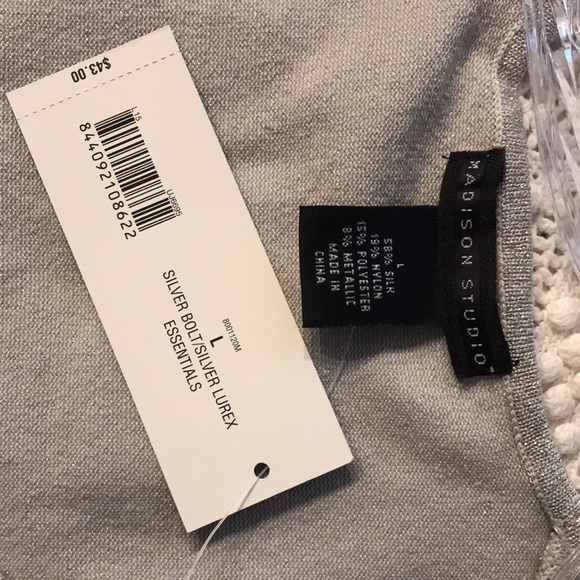 Madison Dazzling Silver Metallic Glitter Top M-L NWT - Picture 6 of 6